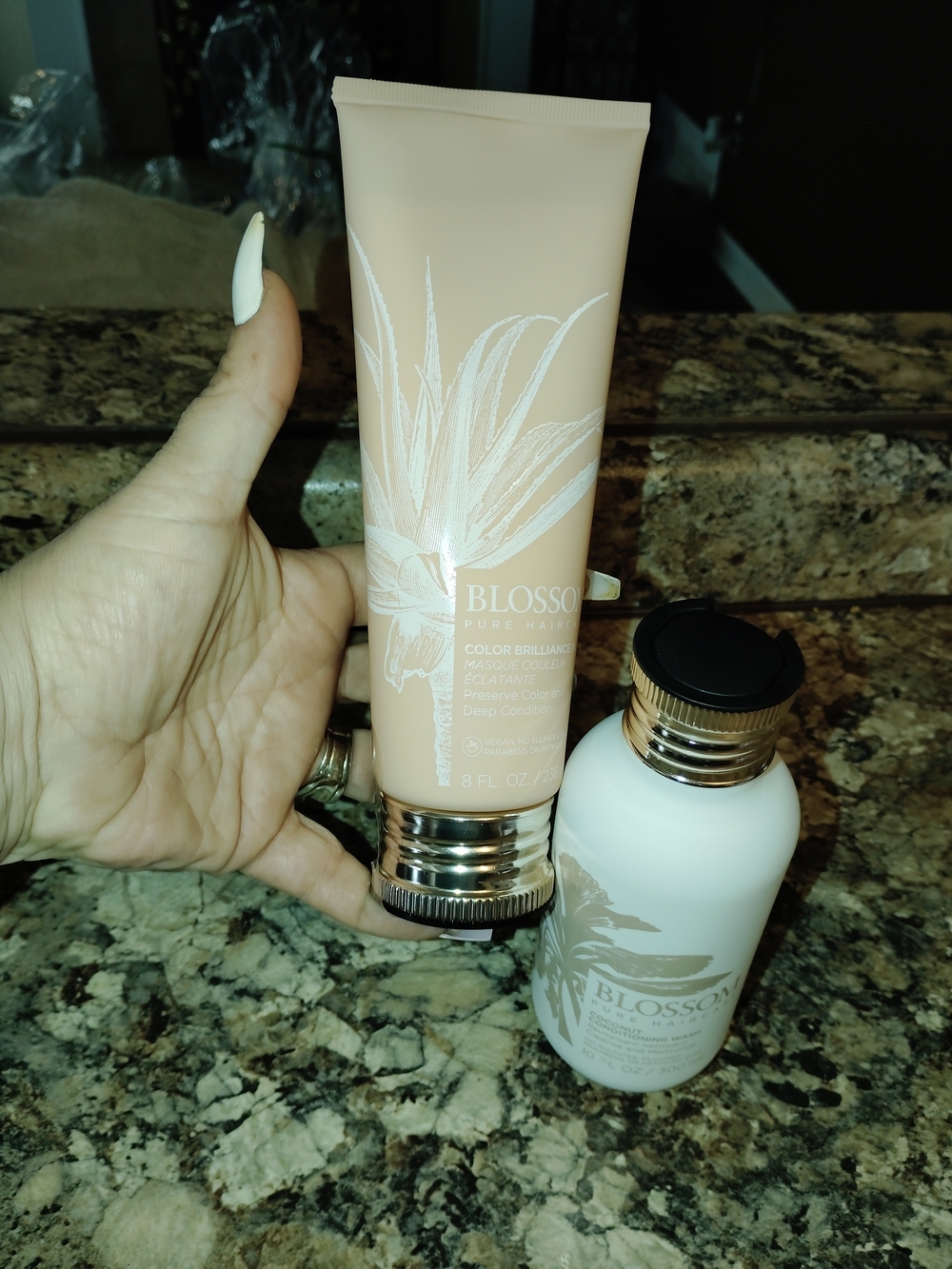 Blossom Coconut Conditioning Wash - Cream/Gold Luxury Hair Care New - Picture 2 of 11
